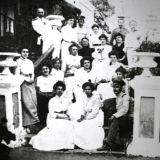 Семейство Н. Аркаса в Старобогдановском имении 1905 г