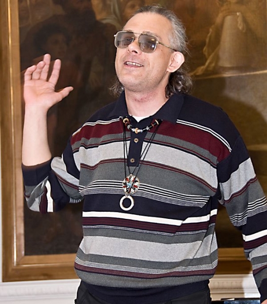 Аркадий Суров 2010 год. Выступление в Пушкинском клубе г. Николаева